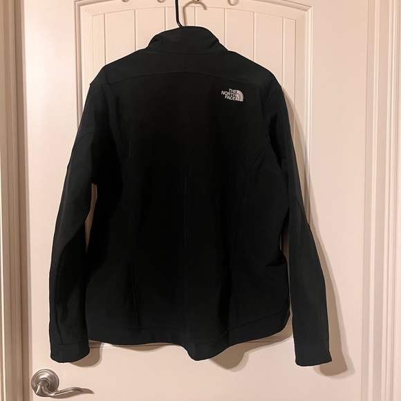 Women’s North Face Jacket - Picture 2 of 7